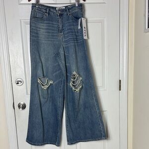 New PTCL ultra baggy wide leg high waist jeans size 30 asymmetrical pockets